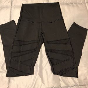 Lululemon Wunder under